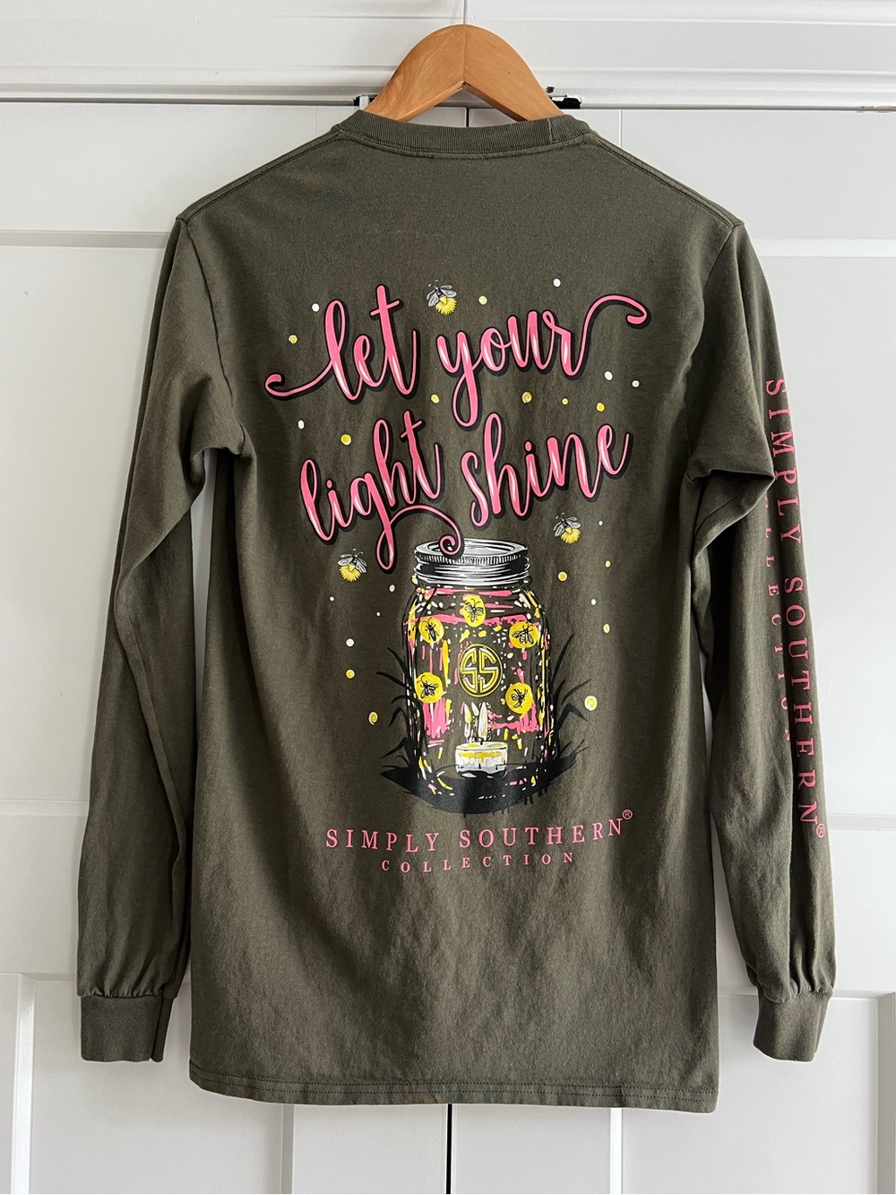 Simply Southern "Let Your Light Shine" Long Sleeve Tee - Moss Green Size S